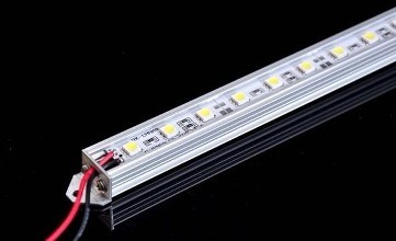 鋁材質線條燈散熱怎么樣?